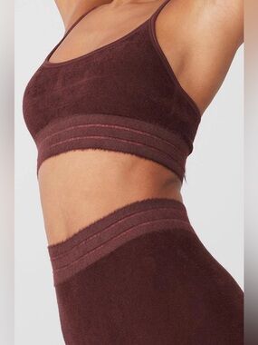 ALO yoga Seamless Luxe Terry Cuddle Bra Cherry Cola